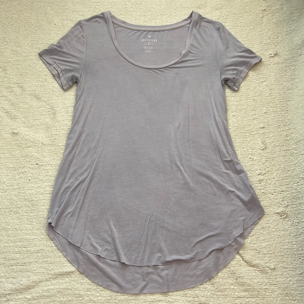 American Eagle Soft & Sexy Purple T-shirt M